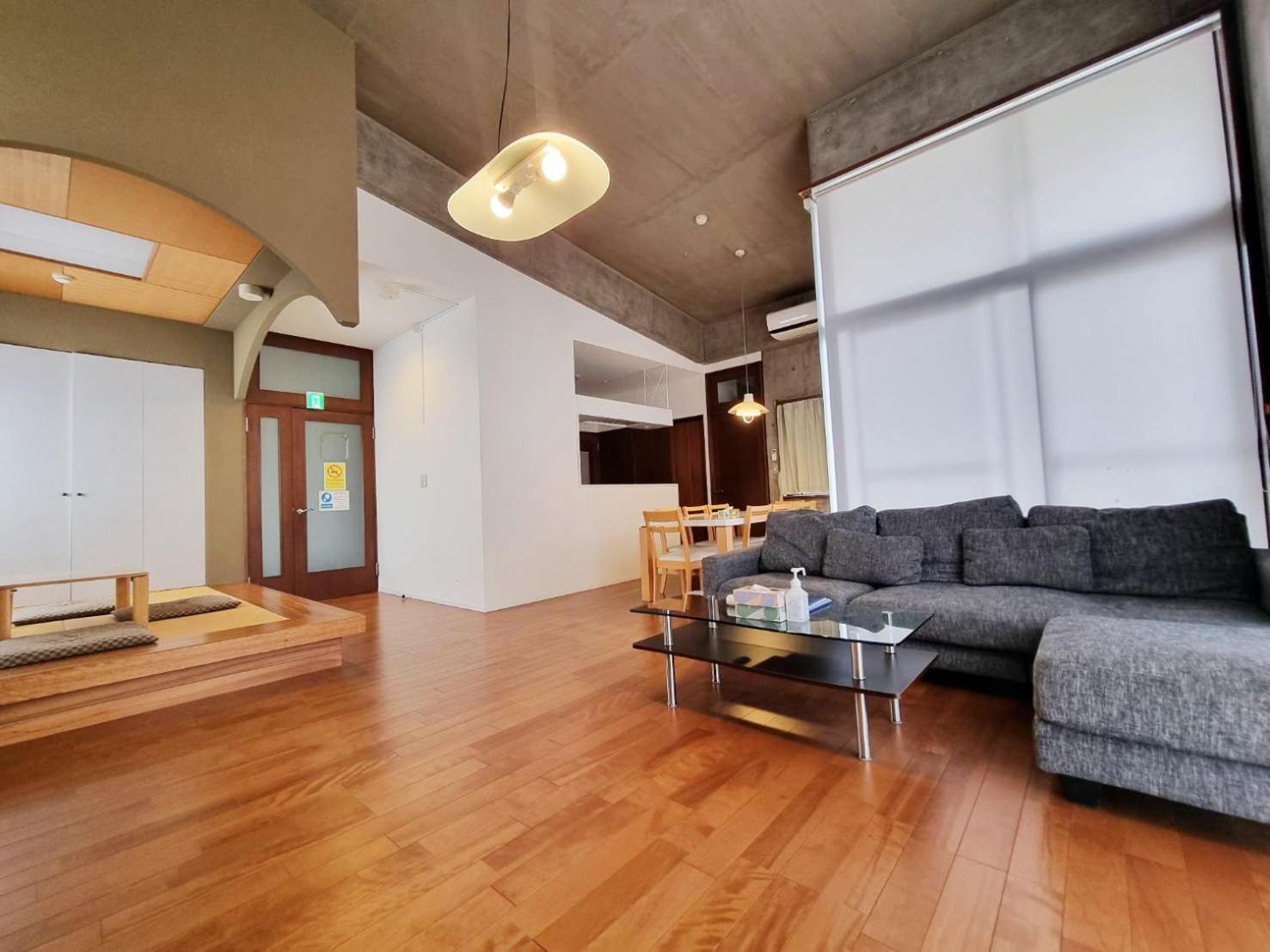 Prism Court Hirai 801 Appartamento